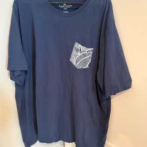 Tailor Vintage Men's Deep Blue Tee with Leaf Pocket